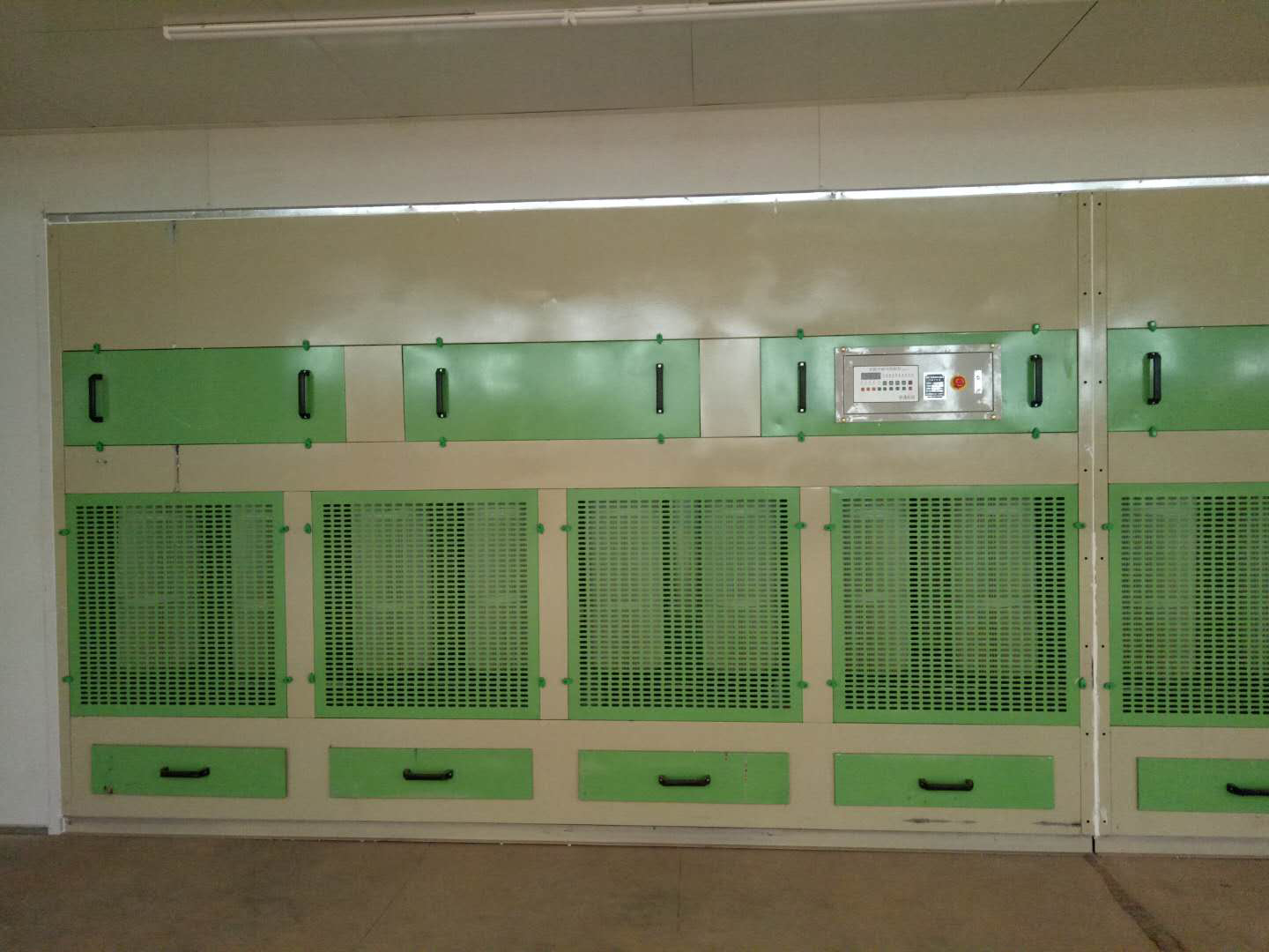 打磨臺-干式脈沖除塵設備